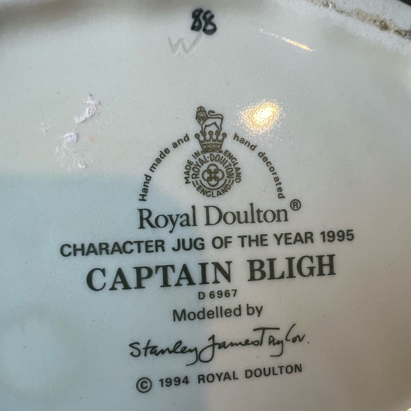 Royal Dalton collector Captain Bligh large character mug with authenticity cert! - Picture 11 of 11